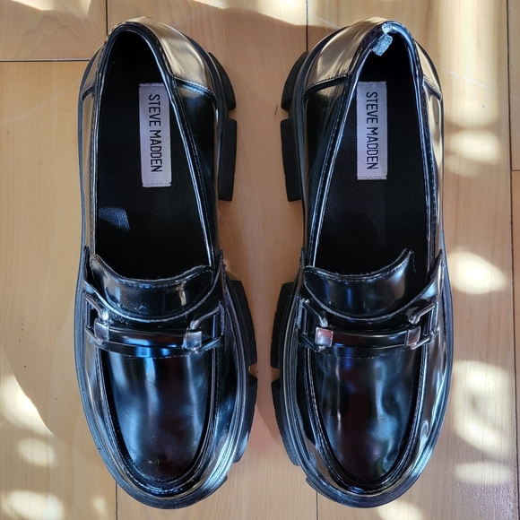 Steve Madden Chunky Platform Loafer - Picture 6 of 6